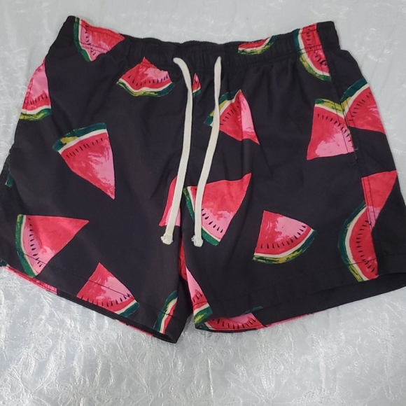 h and m swimming trunks